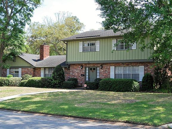 3rd image of 4608 Baden Ln