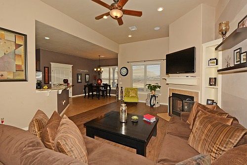 3rd image of 14112 Canterbury Dr