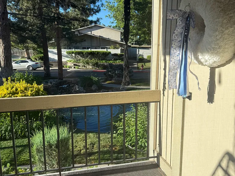 1705 E Woodbridge Dr #16 — Photo 9