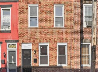 335 Mercy St, Philadelphia, PA 19148