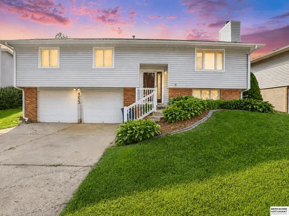 4923 S 147th St, Omaha, NE 68137