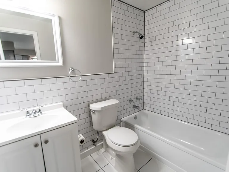 1628 Eaton St — Photo 13