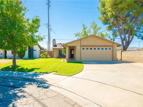 1004 Lightcap St, Lancaster, CA 93535