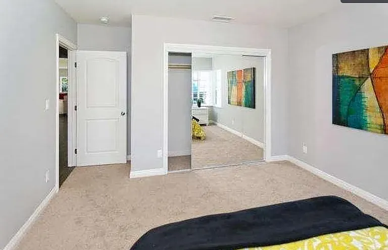 921 N Lincoln St — Photo 15