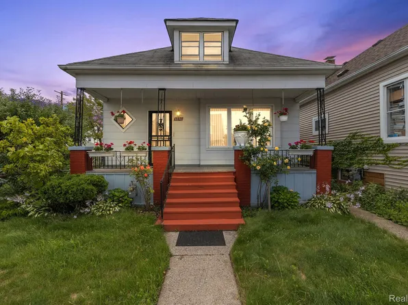 3890 Caely Ave, Detroit, MI 48212