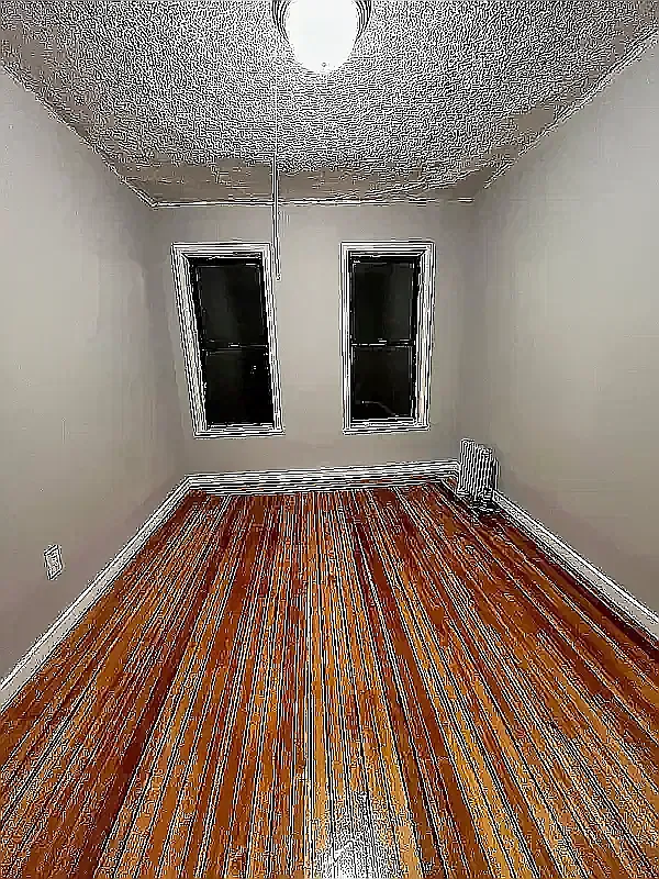 55 Nagle Ave — Photo 1
