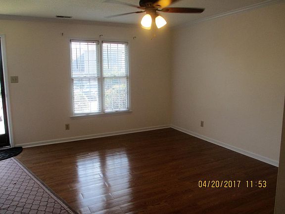 5th image of 2646 Hitchcock Dr