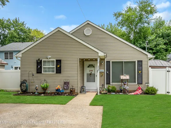 320 Laurel Avenue, Hazlet, NJ 07734