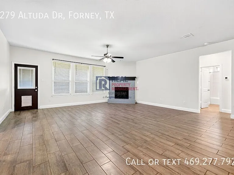 1279 Altuda Dr — Photo 3