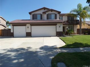 955 Quiet Harbor Ln, Corona, CA 92881