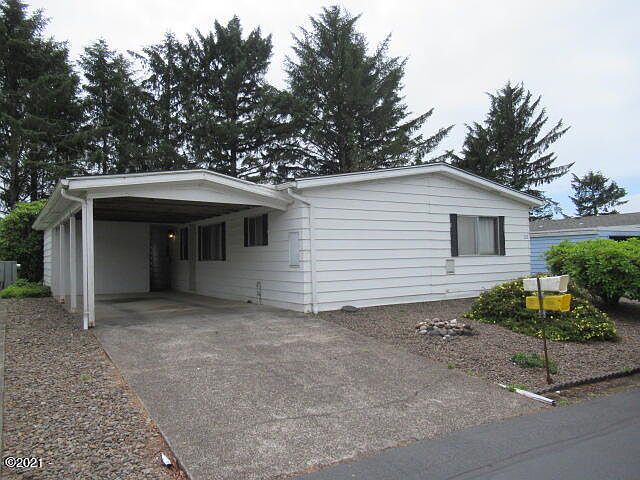 1st image of 322 NE 32nd St