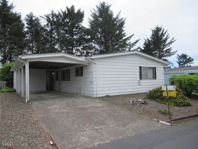 322 NE 32nd St, Newport, OR, 97365