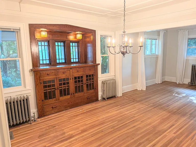 Original 1922 Hutch