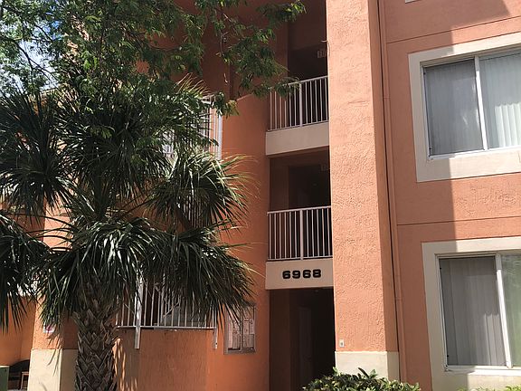3rd image of 6968 SW 39th St APT 303F