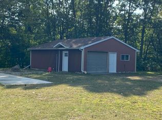 5647 Ridge Dr, Reading, MI 49274