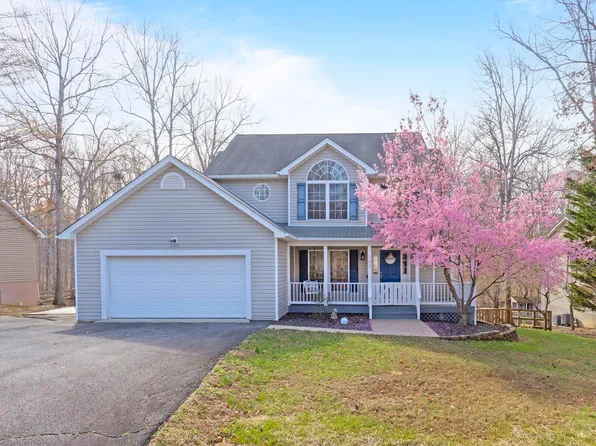 103 Riverside Dr, Palmyra, VA 22963