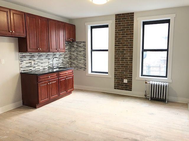 1st image of 2111 Beekman Pl APT 3D