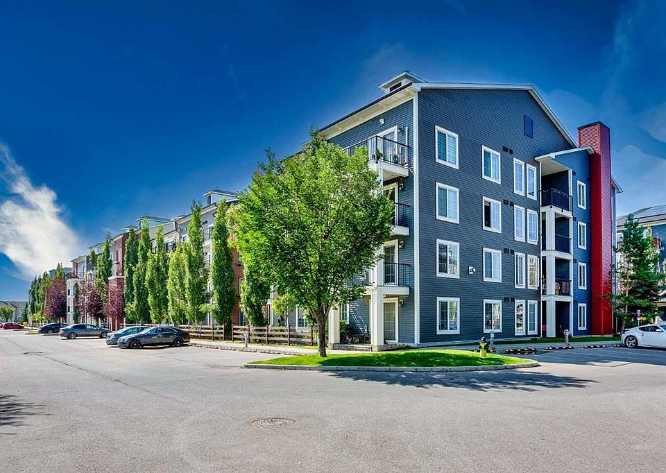 1st image of 755 NE Copperpond Blvd SE #3209
