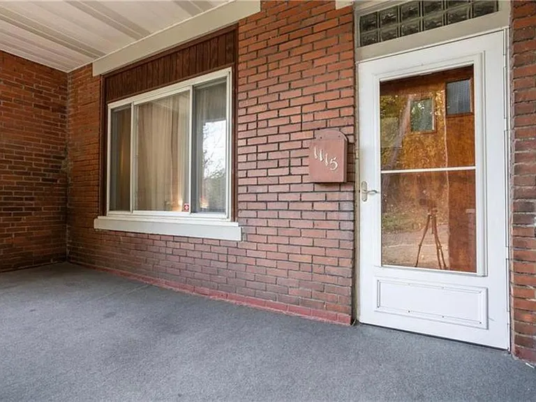 1115 Wayne Ave — Photo 2