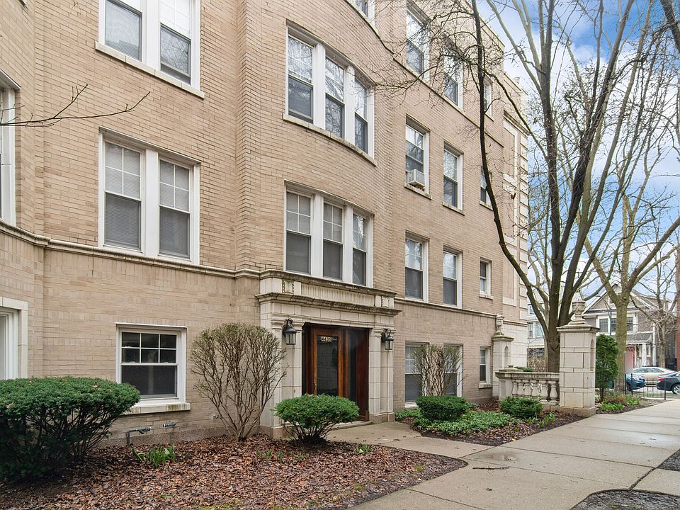 2nd image of 4435 N Greenview Ave #44432E