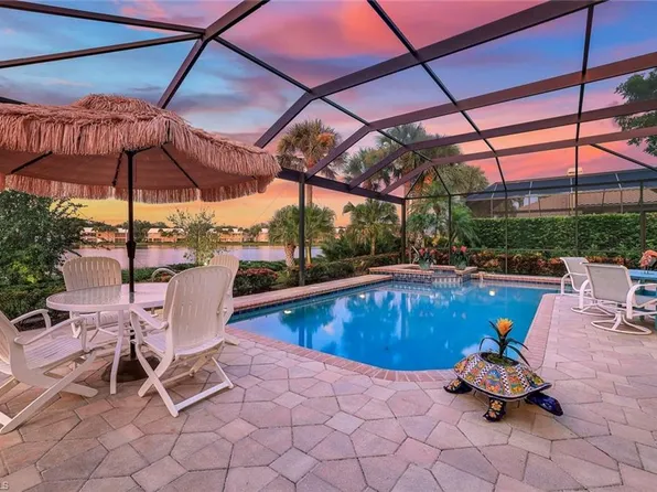 3760 Lakemont DR, BONITA SPRINGS, FL 34134