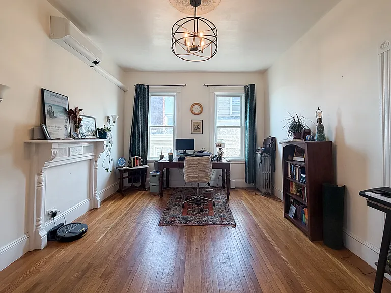 25 Boston St #2 — Photo 4