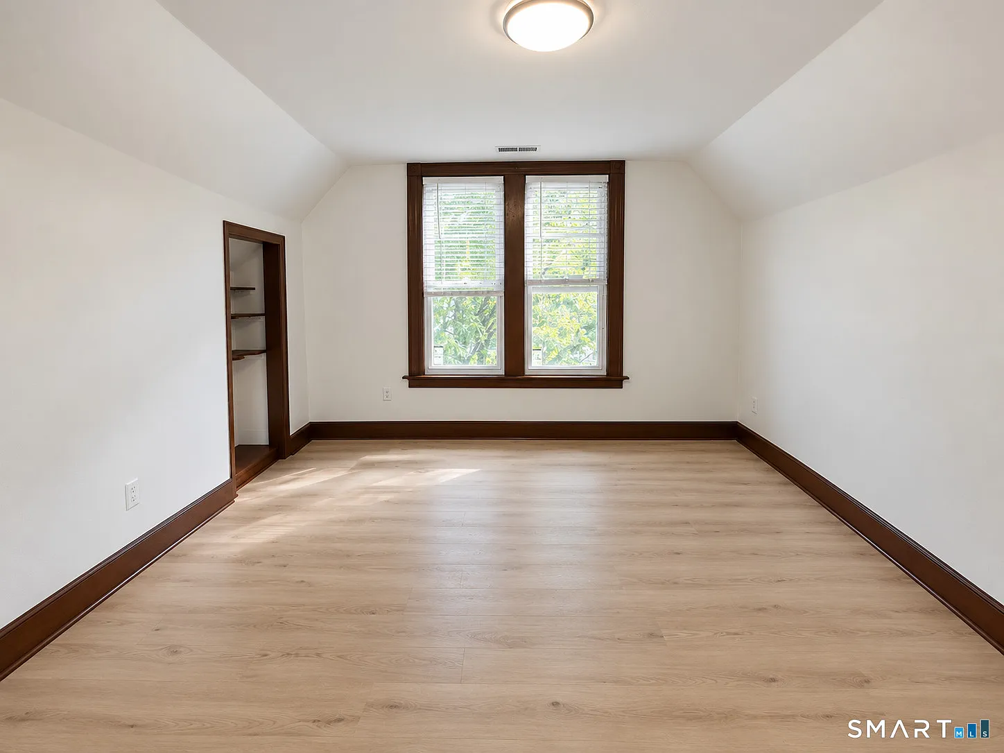 2 bed, 1.0 bath, 1000 sqft, $1,950 — Photo 3