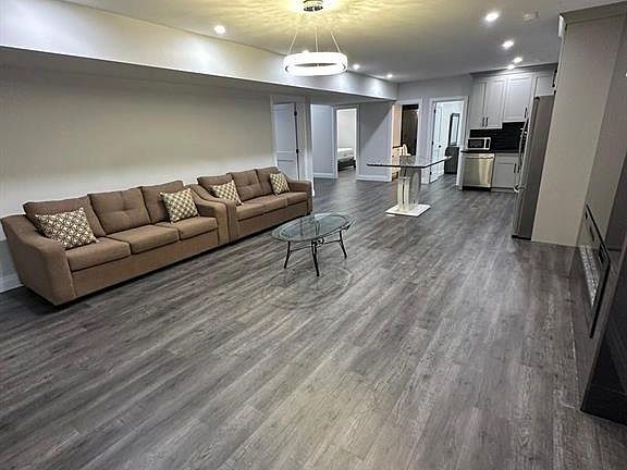 5th image of 3540 Fiorina St