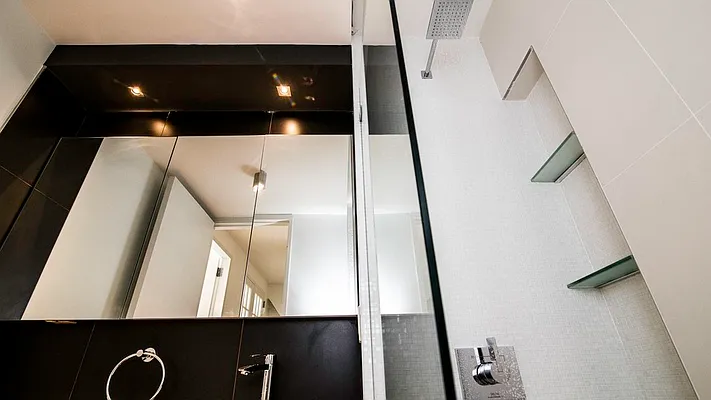 Rented by Nooklyn NYC LLC | media 22