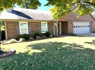 217 Westmeade Ct, Florence, AL 35630