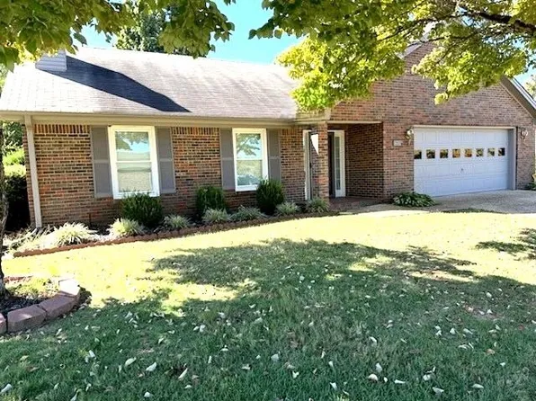 217 Westmeade Ct, Florence, AL 35630
