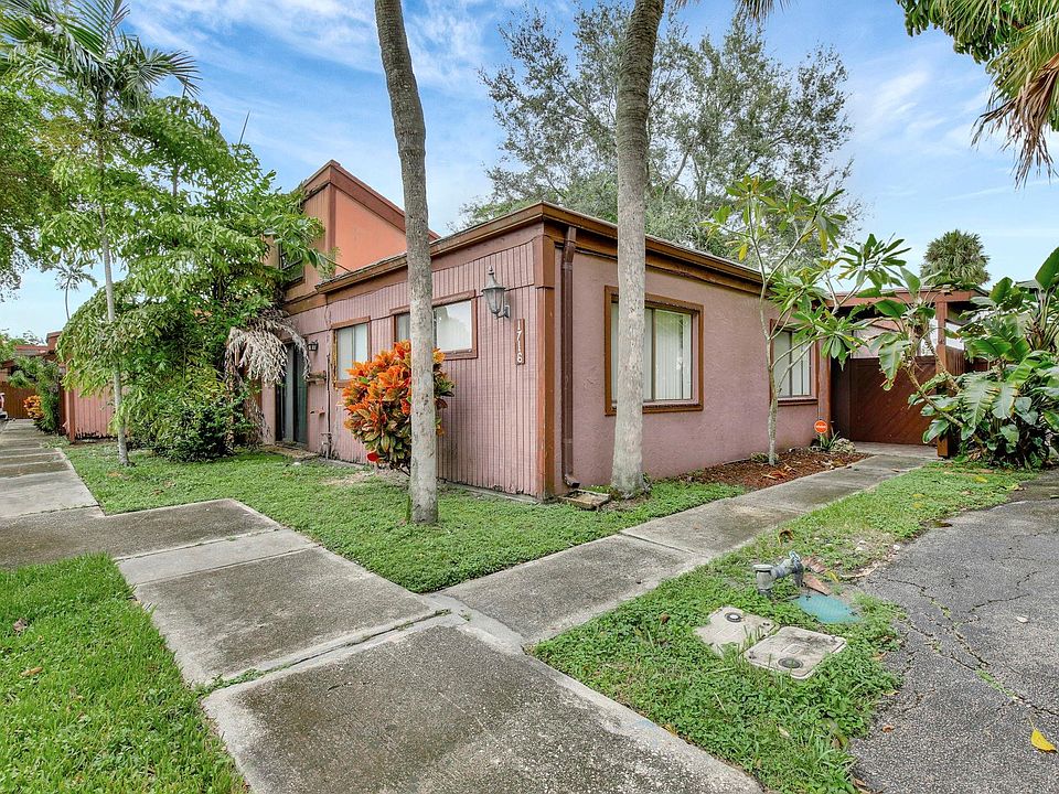 1st image of 1716 NW 74th Avenue #27