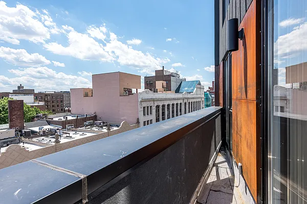 Rented by Nooklyn NYC LLC | media 94