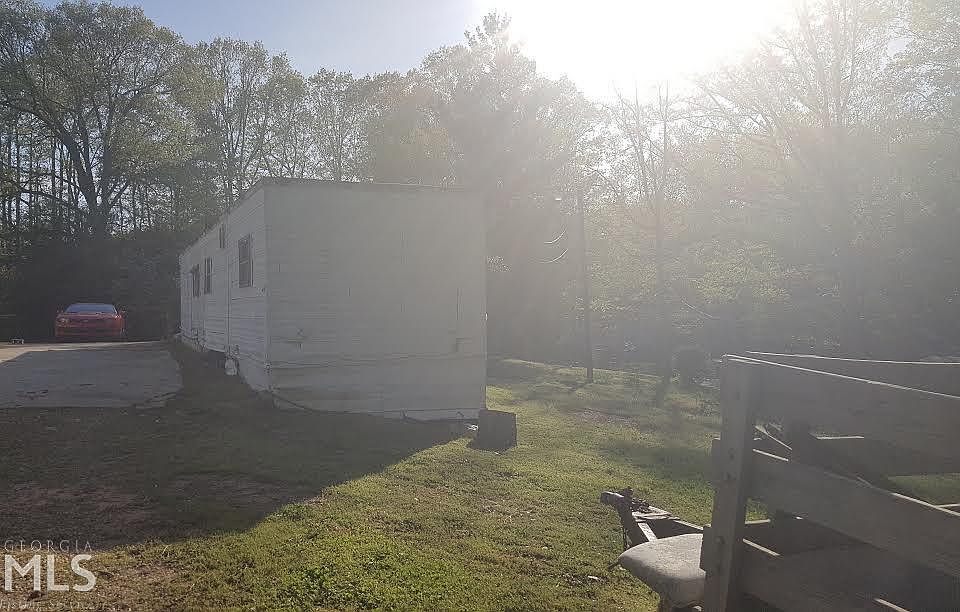 1st image of 3843 Chadwick Dr