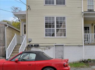 53 N Railroad Ave, Frackville, PA 17931