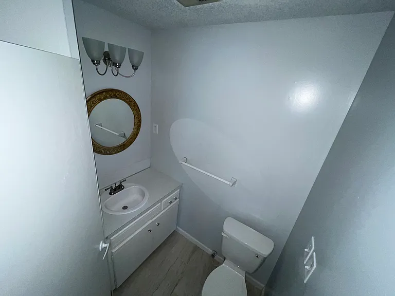 1217 Bland Ave — Photo 13