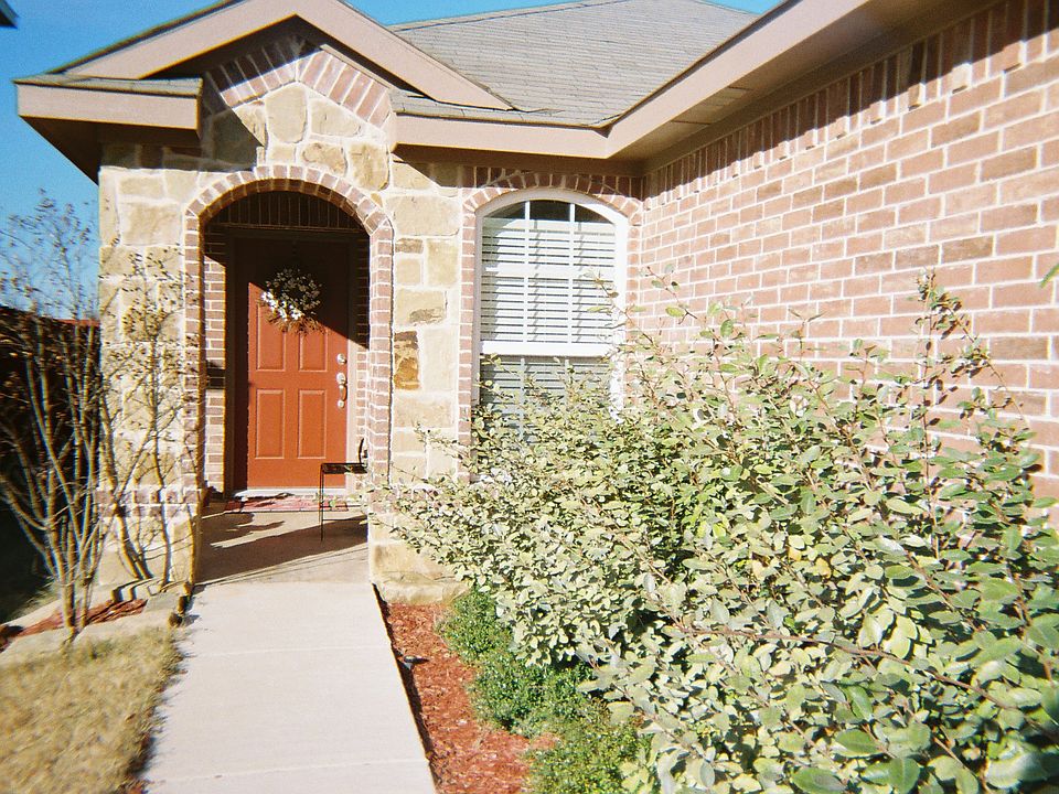 1st image of 5744 Parkview Hills Ln