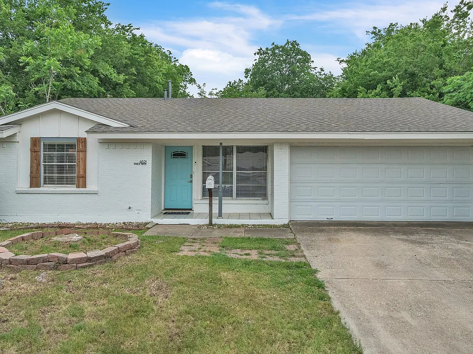 4621 Darla Dr
