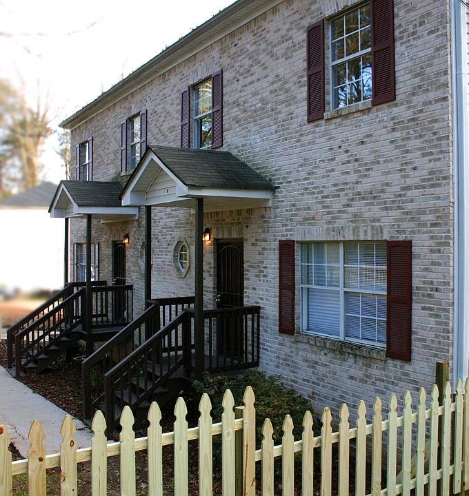 Exterior - Front