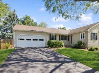 1333 Duquesne Ave, Naperville, IL 60565