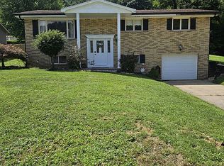 608 E Fernwood Dr, Toronto, OH 43964