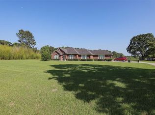 8540 S Williams Rd, Conroe, TX 77303