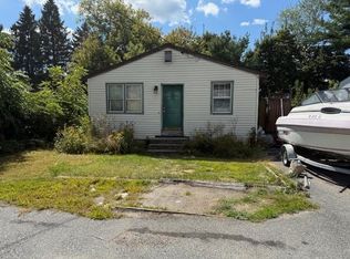 3 Quail St, Cumberland, RI 02864