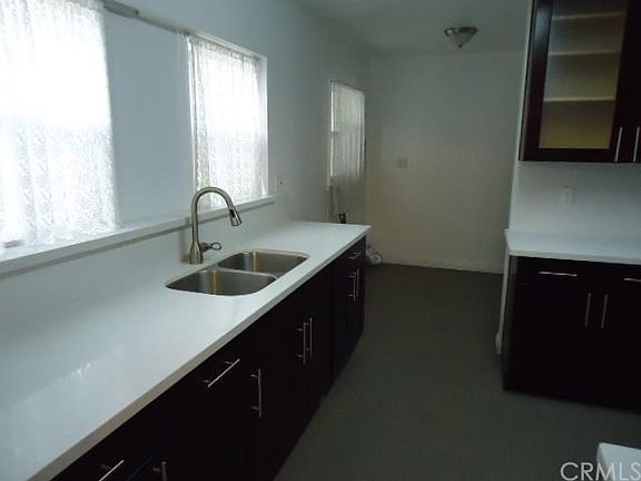 5th image of 5930 Golden West Ave