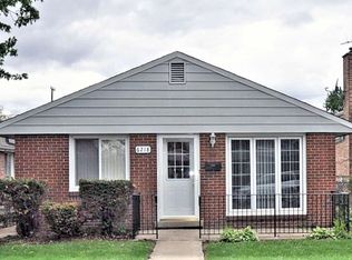 6218 S Melvina Ave, Chicago, IL 60638