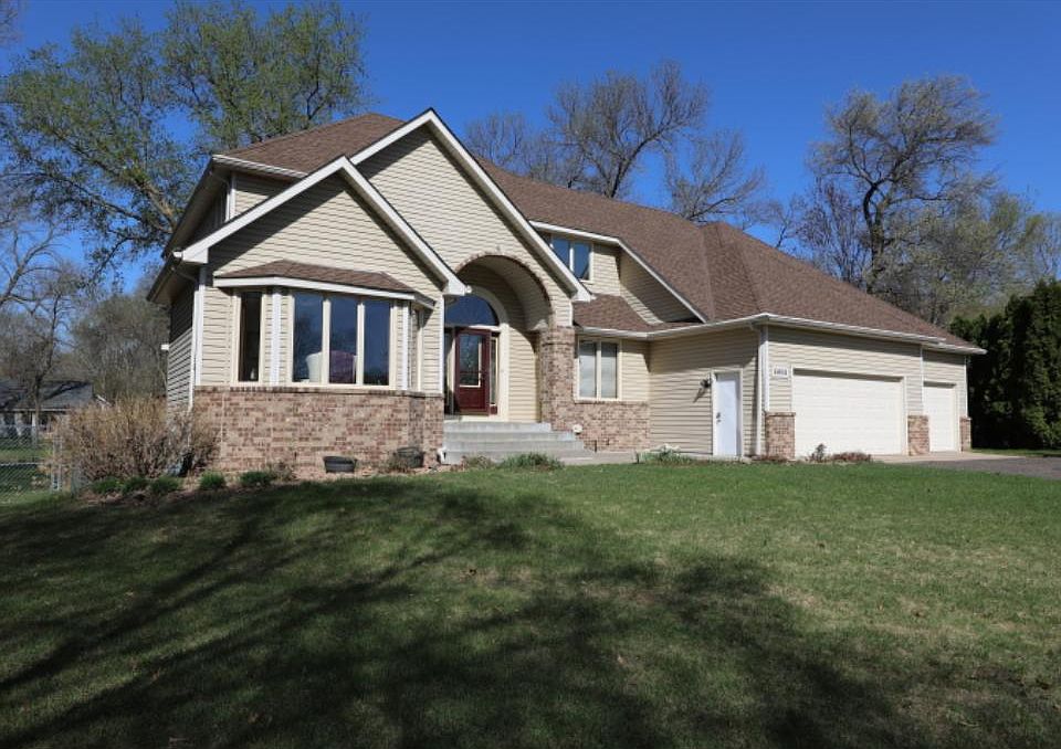 1st image of 6404 Deerwood Ln