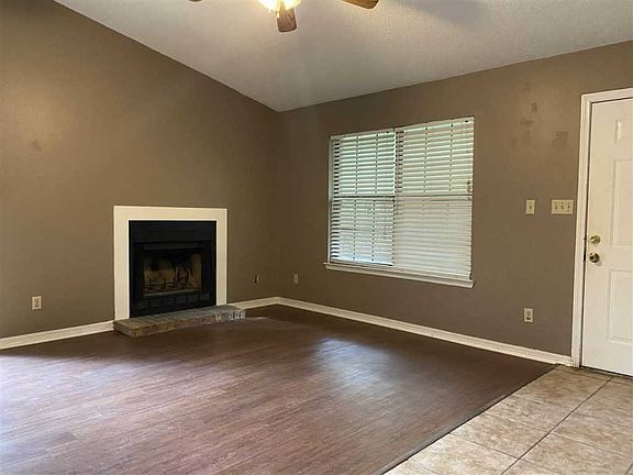 4th image of 1440 N 61st Ave APT 7C