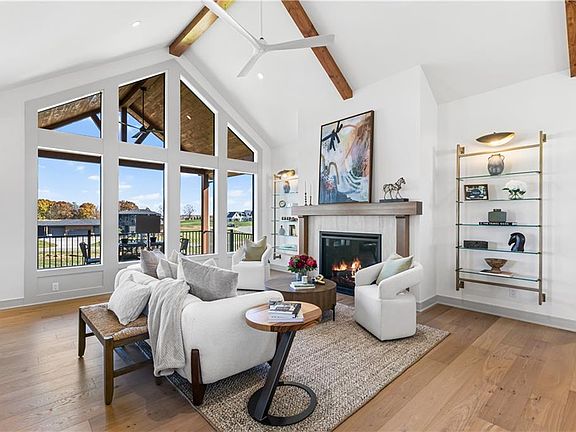 5th image of 7515 NW Fawn Cir