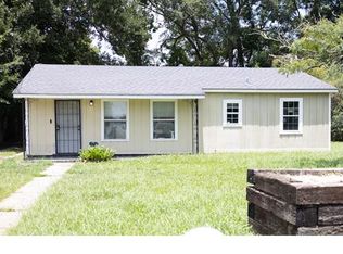 416 Myrtlewood Ave, Chickasaw, AL 36611