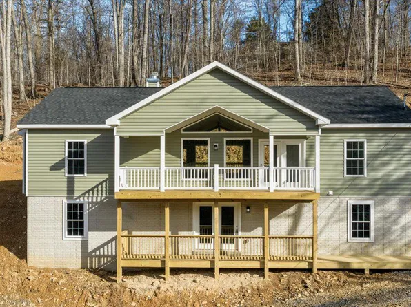 434 Old Oak Ln, Front Royal, VA 22630